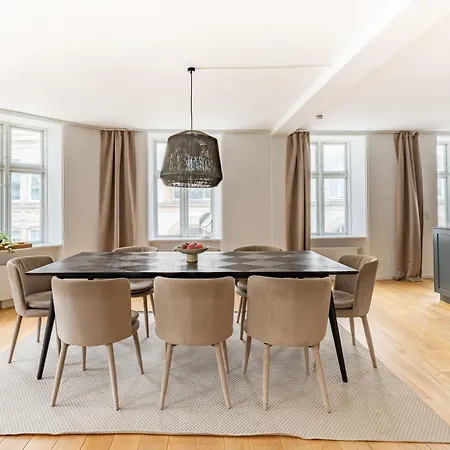Regent 3 - Popular 3-bdr With Balcony In Centre 아파트 코펜하겐