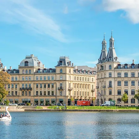 Sanders Regent 3 - Popular 3-bdr With Balcony In Centre 아파트 코펜하겐