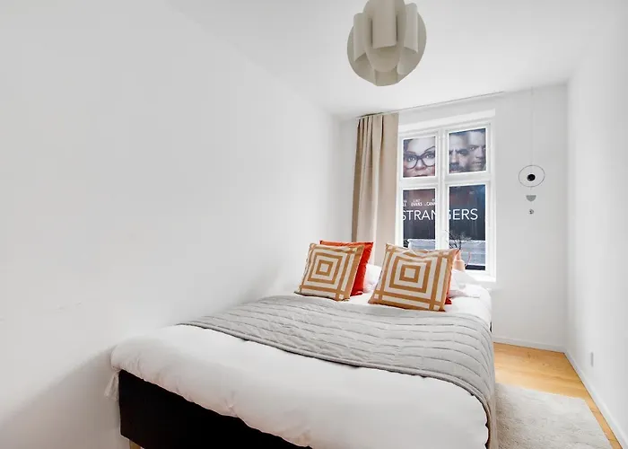 Διαμέρισμα Regent 3 - Popular 3-bdr With Balcony In Centre *