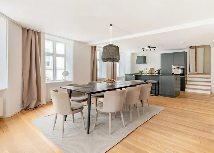 Regent 3 - Popular 3-bdr With Balcony In Centre * Copenhague